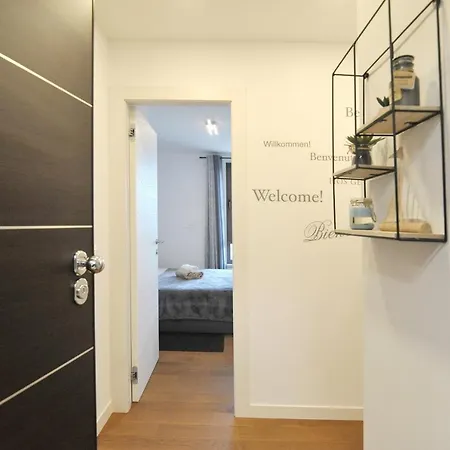 Apartamento Novi Apartman Beti Blizu Plaze S Besplatnim Parkingom, Puntamika - *
