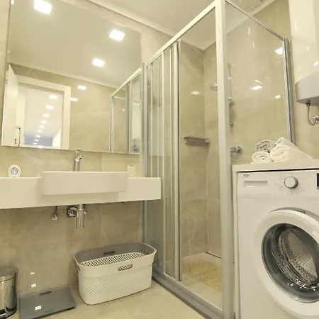 Apartamento Novi Apartman Beti Blizu Plaze S Besplatnim Parkingom, Puntamika - Zadar