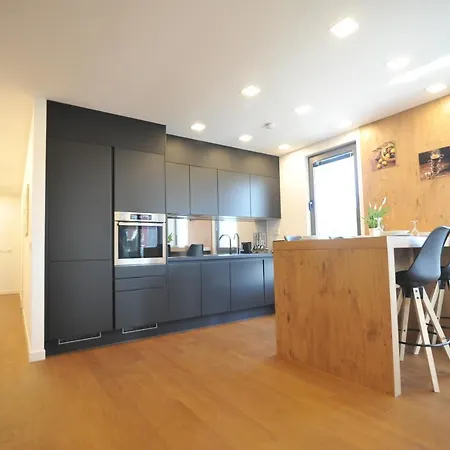 Apartamento Novi Apartman Beti Blizu Plaze S Besplatnim Parkingom, Puntamika - *